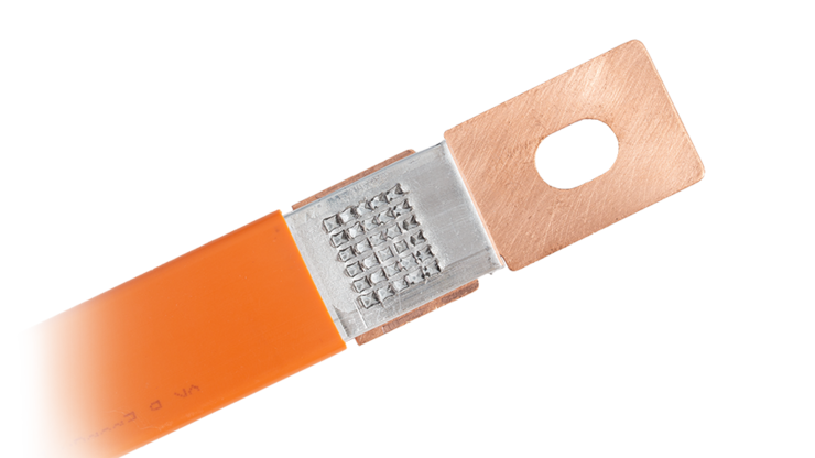 Busbar connection realized with ultrasonic welding