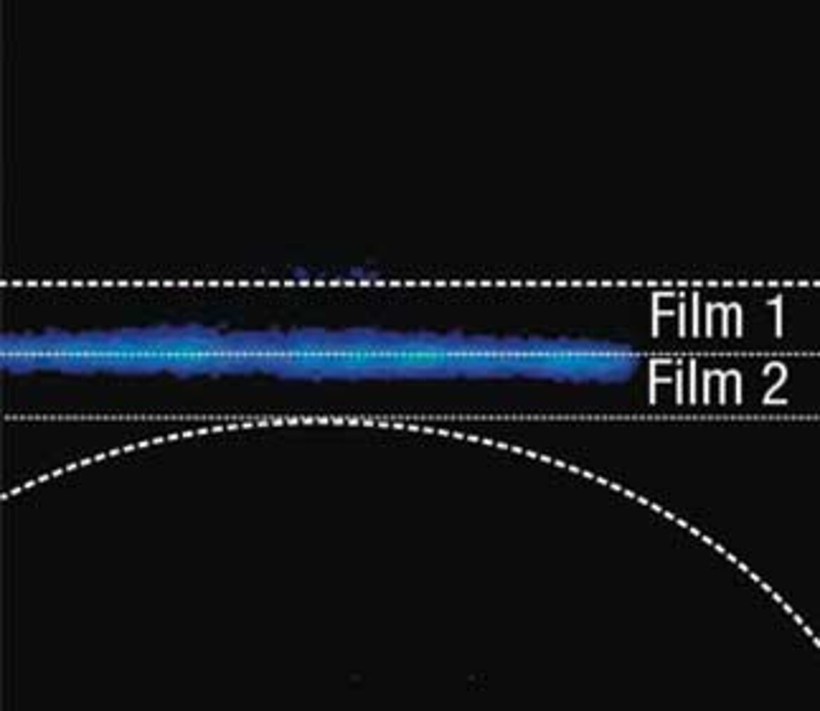ultrasonic-sealing-films-before-sealing